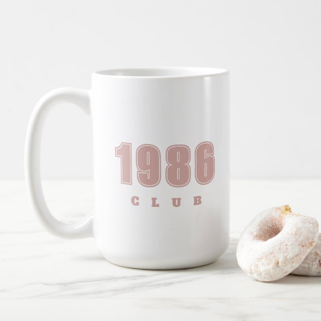 Mug Anniversaire N'IMPORTE QUELLE ANNÉE, typographie p (Avec donut)