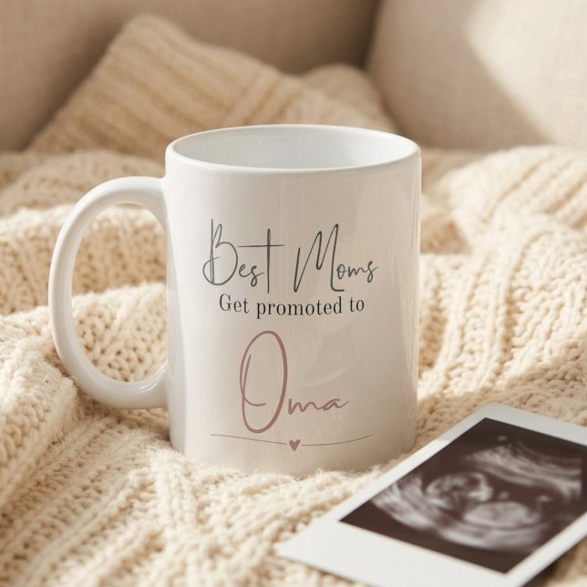 Mug Annonce de grossesse : promotion au rang de grand- (Best Moms get promoted to Oma mug)