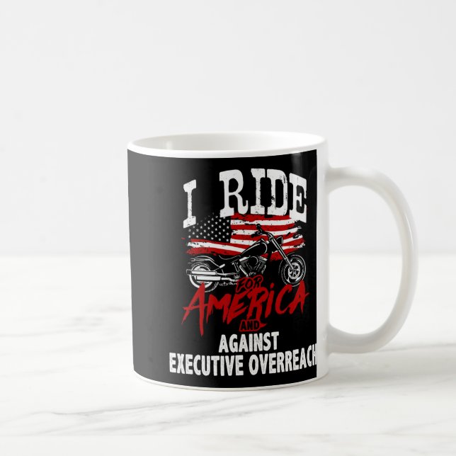 Mug Anti Trump Biker Résiste Contre Le Overreac Exécut (Droite)