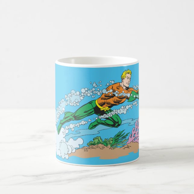 Mug Aquaman Dashes À Travers L'Eau (Centre)