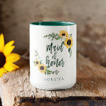 Mug Aquarelle Fleurs de soleil Fleur sauvage Maid Of H<br><div class="desc">Nous avons conçu cette élégante tasse d’honneur de style campagnard. Notre design comprend nos tournesols jaunes dorés peints à la main, des fleurs crème blanches et des espaces verts naturels aménagés pour créer cet élégant aménagement de style champêtre. "Maid of honneur" est conçu dans un script de style brosse moderne....</div>