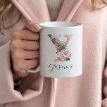 Mug Aquarelle florale - Y<br><div class="desc">Offrez cette magnifique tasse en cadeau à votre fête de mariage,  à votre mère ou à votre ami! !</div>