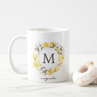 Mug Aquarelle Magnolia jaune Monogramme de couronne
