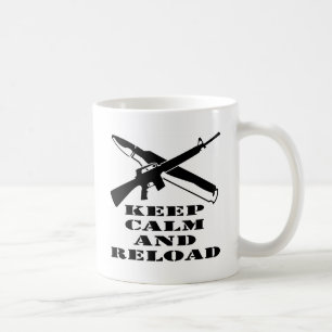 Mug AR-15 M-16 gardent le calme et le rechargent