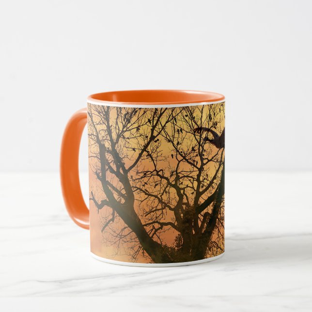 Mug Arbre D'Automne Tordu Au Coucher Du Soleil (Devant gauche)
