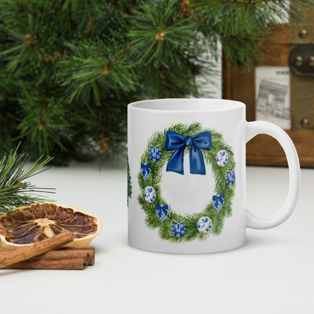 Mug Arbre de Noël et couronne en Chinoiserie  (Chinoiserie Christmas wreath personalized mug)