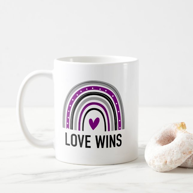 Mug Arc-en-ciel asexué L'amour gagne (Avec donut)