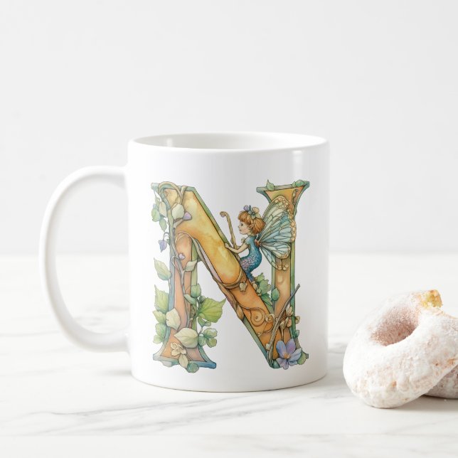 Mug Arc en ciel Fairy Initial 'N' (Avec donut)
