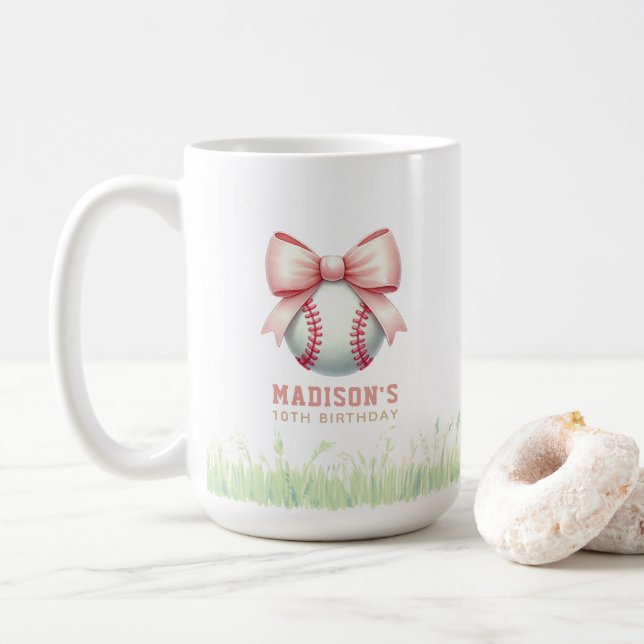 Mug Arc personnalisé de fille de baseball rose (Avec donut)