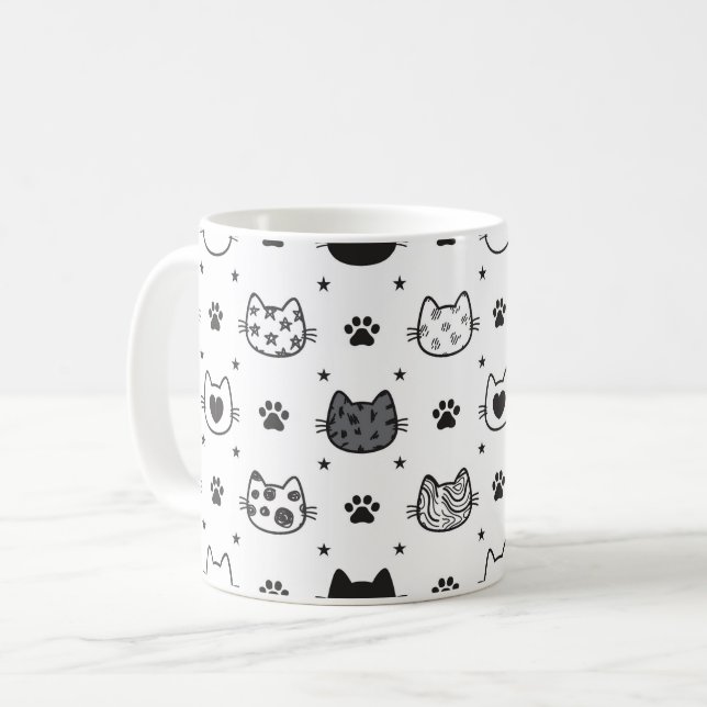 Mug Arrière - plan de chat noir et blanc sur un  (Devant gauche)