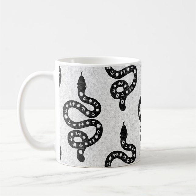Mug Art folklorique texturé grunge sorcière serpent no (Gauche)