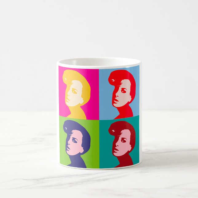 Mug Art pop féminin rétro (Créateur téléchargé)