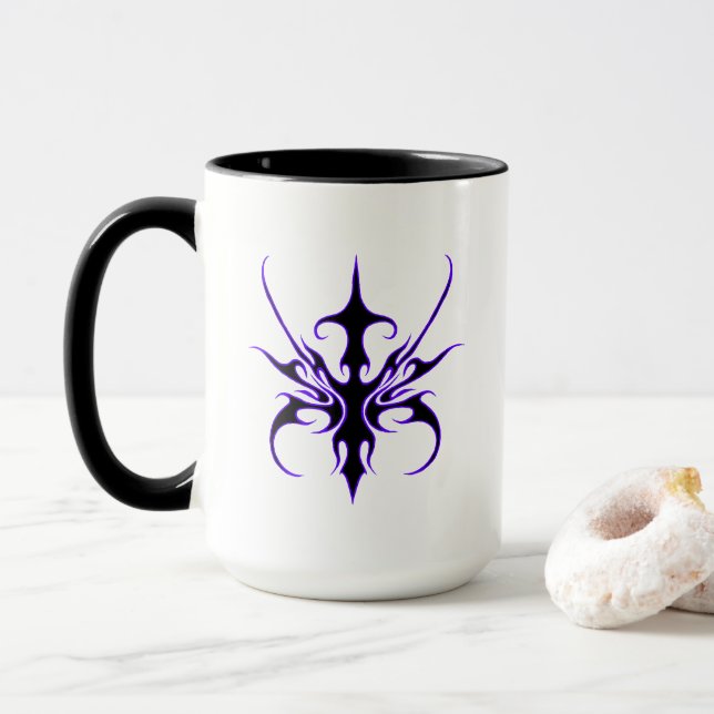 Mug Art tribal noir et violet intense à lignes (Avec donut)