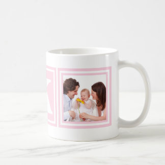 Mug Assez photos du rose 2 avec le grand monogramme