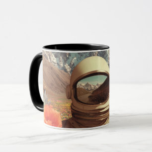 Mug Astronaute surréaliste dans un champ de fleurs