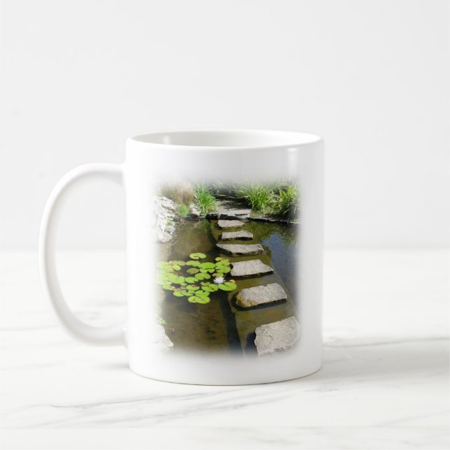 Mug Attaquez avec un chemin et un vers de bible (le (Gauche)