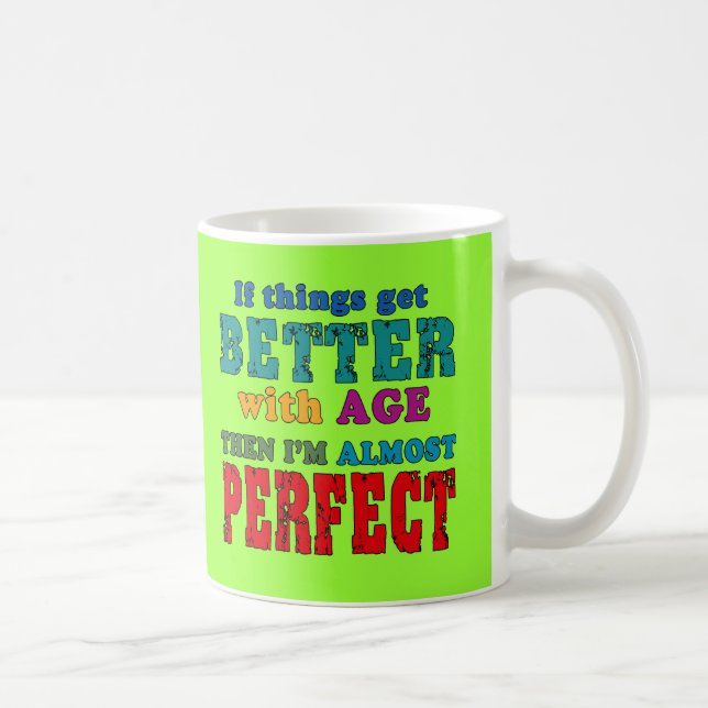 Mug Au-dessus de l'humour d'anniversaire de colline (Droite)