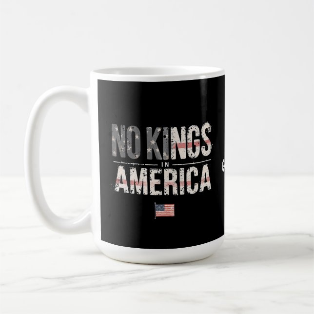 Mug Aucun roi en Amérique Fièrement indépendant et lib (Gauche)