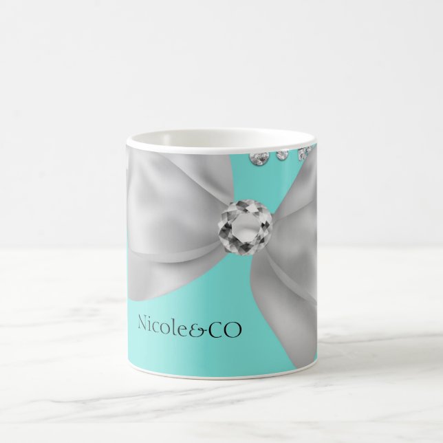 Mug Audrey Fille Moderne Bleu Grand Nœud Blanc Diamant (Centre)