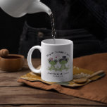 Mug ©Aujourd'hui dans Love Frog Couple Rustic Mariage<br><div class="desc">Sympa mariage de grenouille ou cadeau tasse personnalisée. **Des modèles coordonnés peuvent être trouvés dans la collection ci-dessous ou en collant cette URL dans votre navigateur : https://www.zazzle.com/collections/toadally_in_love_cute_frog_wedding_suite-119059437810428560?rf=238919973384052768&CMPN=share_dclit&lang=en&social</div>