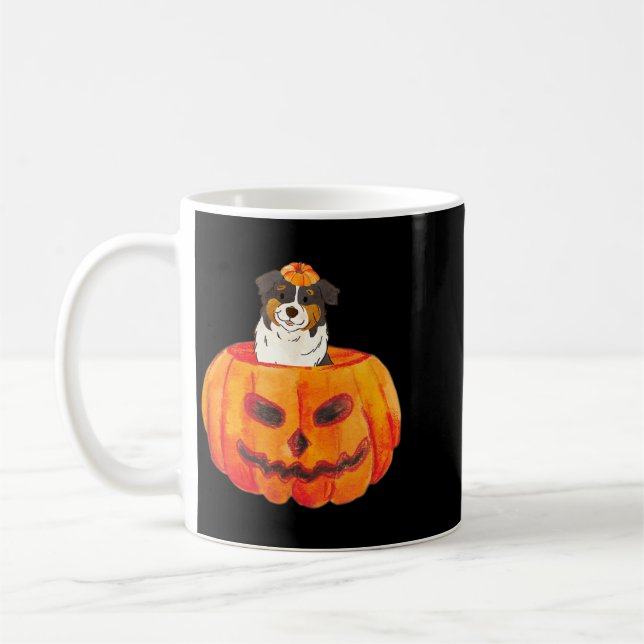 Mug Aussie Chien Tri Color Noir Citrouille Joyeux Hall (Gauche)