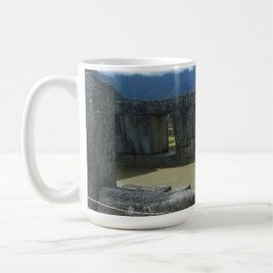 Mug Autocollant de vue de fenêtre sur les ruines de pi