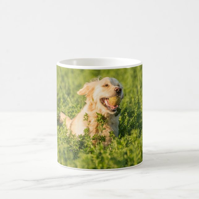 Mug avec l'image de Golden Retriever en campagne (Centre)