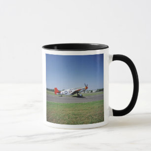 Mug avion P-51 C Tuskegee Red Tail au CAF Air