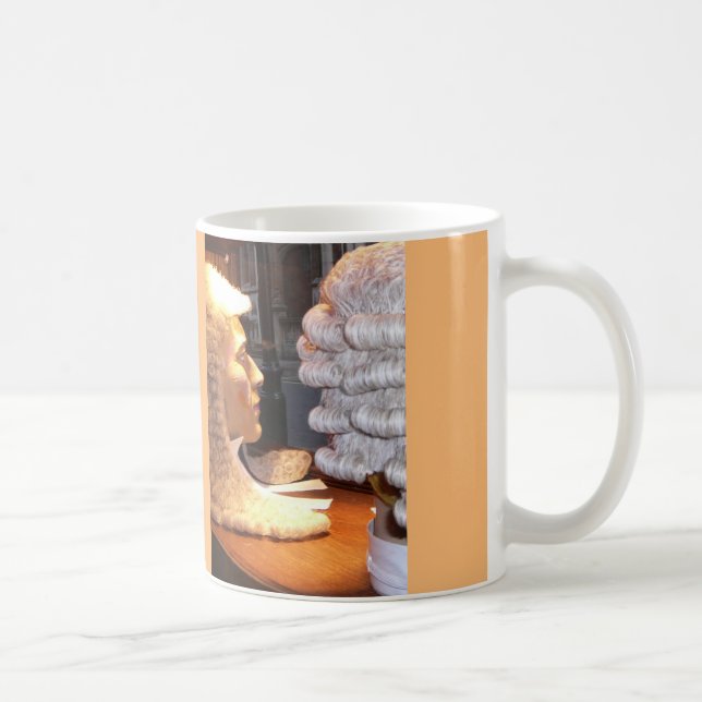 Mug "Avocats/avocats dans les perruques anglaises " (Droite)