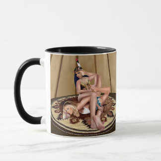 MUG BAGARRE DE CHATS DANS UN TIPI