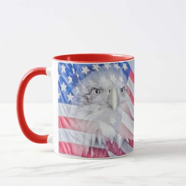 Mug Bald Eagle et le drapeau américain (Gauche)