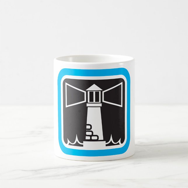 Mug Balise de phare gras avec icône Ocean Waves (Créateur téléchargé)