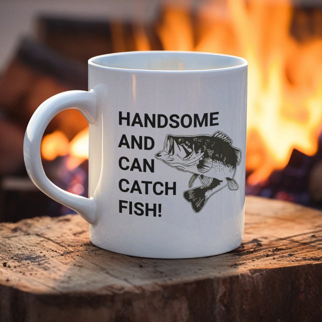 Mug Basse et peut attraper le poisson à grande bouche  (Funny fishing coffee mug for the handsome angler in your life.  Great gift for Christmas or birthday)