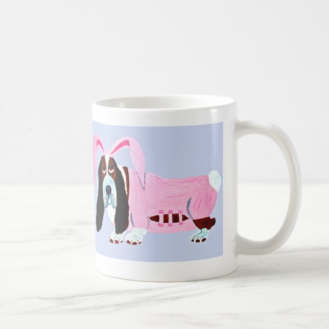 Mug Basset Hound En Costume De Lapin Rose (Droite)