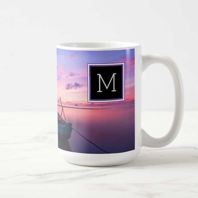 Mug Bateau à coucher de soleil monogrammé sur l'eau (Droite)