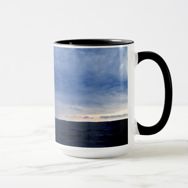 Mug Bateau de navigation sur la mer baltique (Droite)