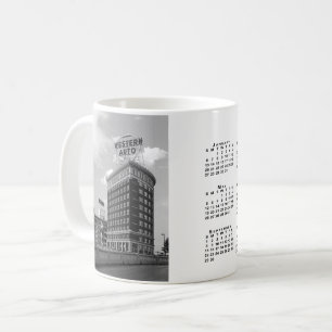 Mug Bâtiment demi-rond de l'automobile de l'Ouest 2019