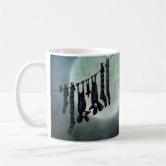 Mug Battes drôles de nuit de Pleine lune sur une ligne