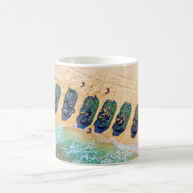 Mug BEACH ARMOR - Véhicule amphibie d'assaut (Centre)