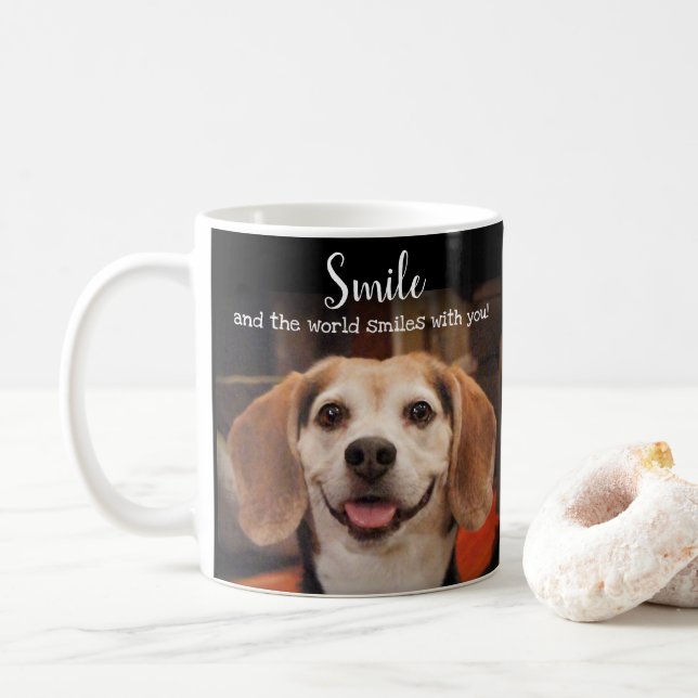 Mug Beagle Dog Smile Citation mignonne Smiling Photo (Avec donut)