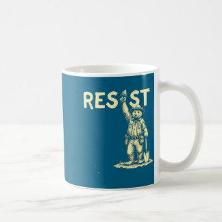 Mug Bear Resist T-shirt.png