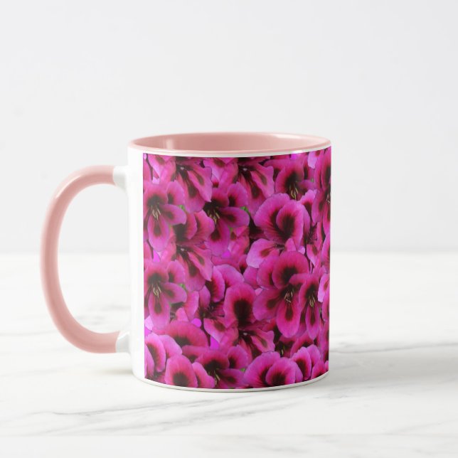 Mug "Beauté audacieuse : fleurs de géranium magenta se (Gauche)
