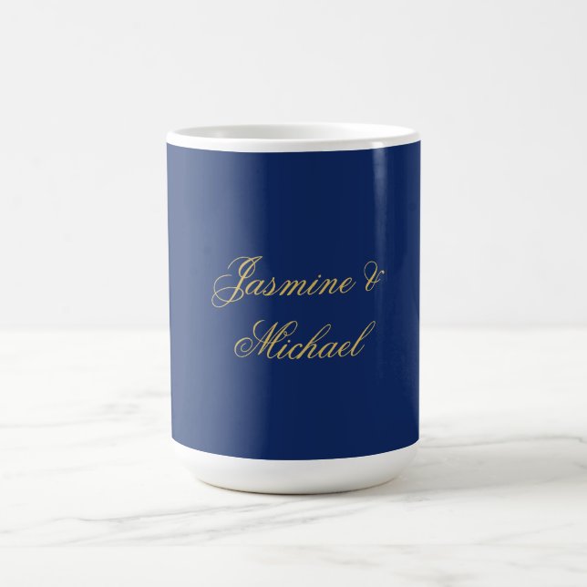 Mug Beaux Noms De Couple Calligraphie Chic Bleu Et Or  (Centre)