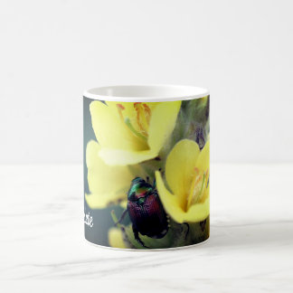 Mug Beetle sur Mullein Flower Personnalisé