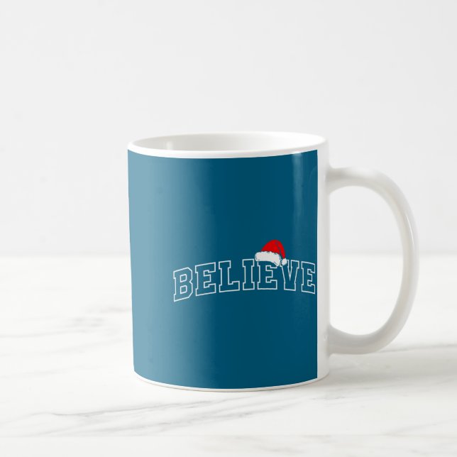Mug Believe Christmas Varsity Minimal Text Santa Hat F (Droite)