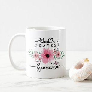 Mug Belle grand-maman florale d'Okayest des mondes