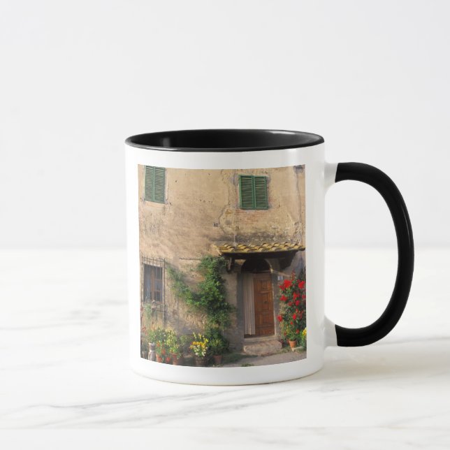 Mug Belle vieille maison avec des fleurs à San Gimigna (Droite)