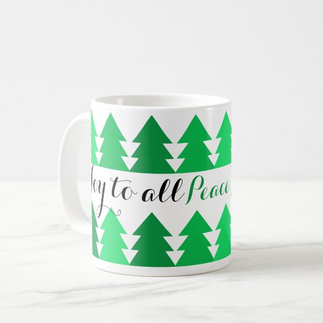 Mug Belles rangées d'arbres de Noël verts Joie à tous (Devant gauche)