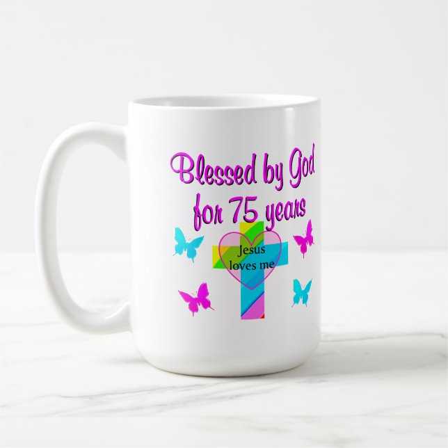 MUG BÉNÉFICIÉ PAR DIEU PENDANT 75 ANS DE CONCEPTION PE (Gauche)