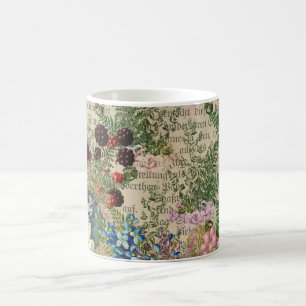 Mug Berries pourpres et Roses sur Ephemera de Newsprin